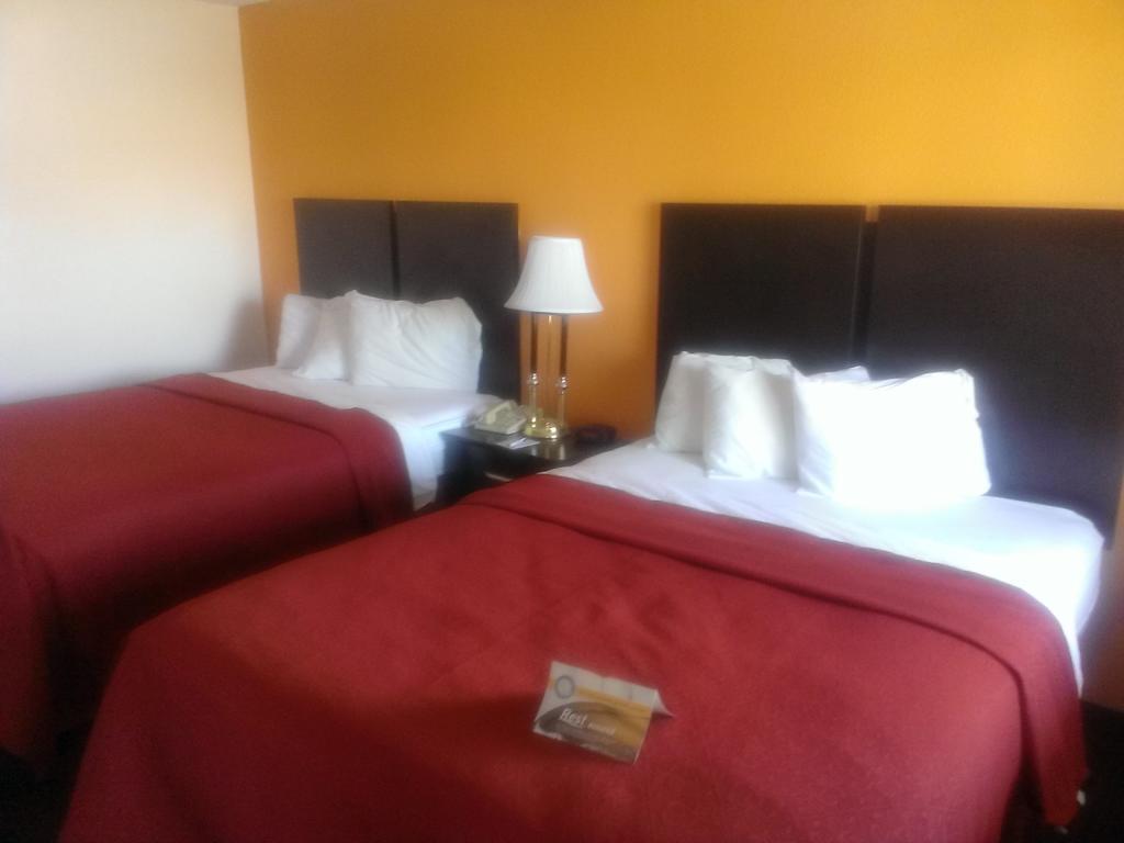 Rodeway Inn Kingman Route 66 Екстериор снимка