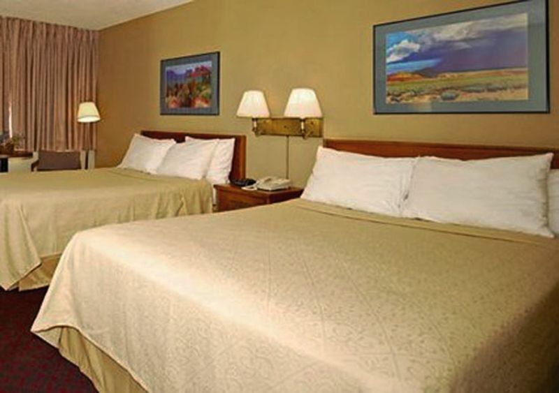 Rodeway Inn Kingman Route 66 Екстериор снимка