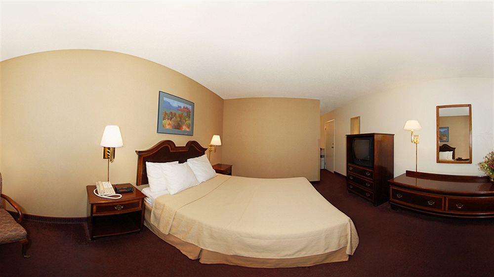 Rodeway Inn Kingman Route 66 Екстериор снимка